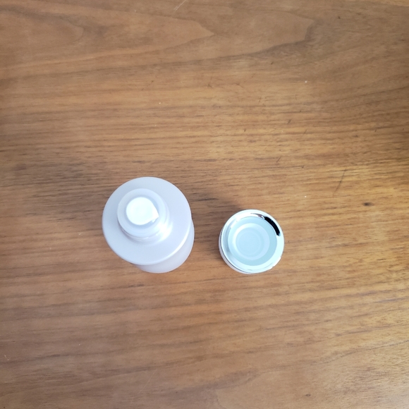 Equitance Brightening Toning Lotion - Picture 3 of 8